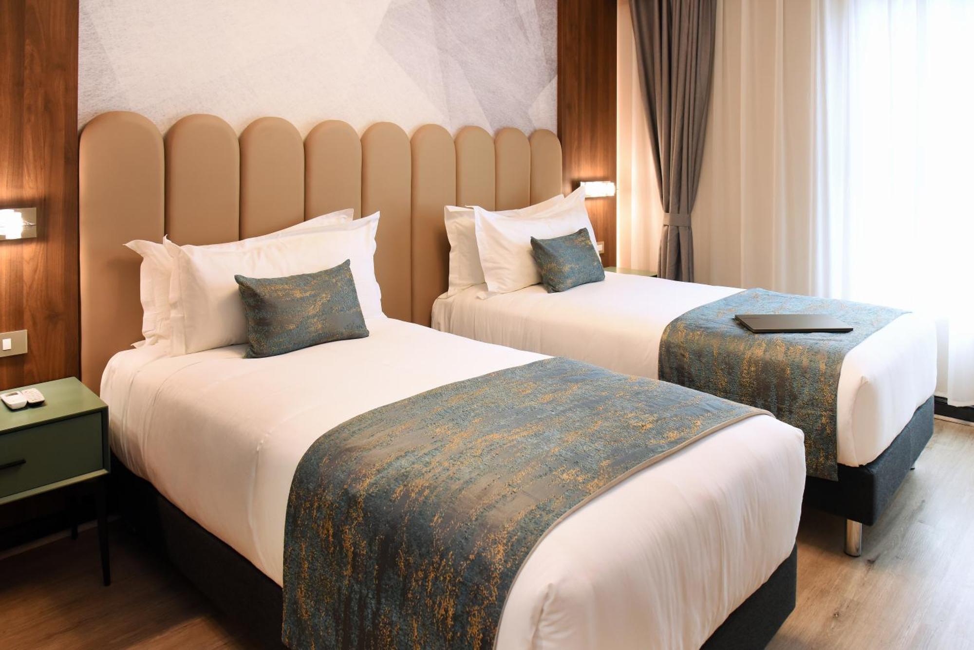 Hotel Hw Express Santiago Kültér fotó